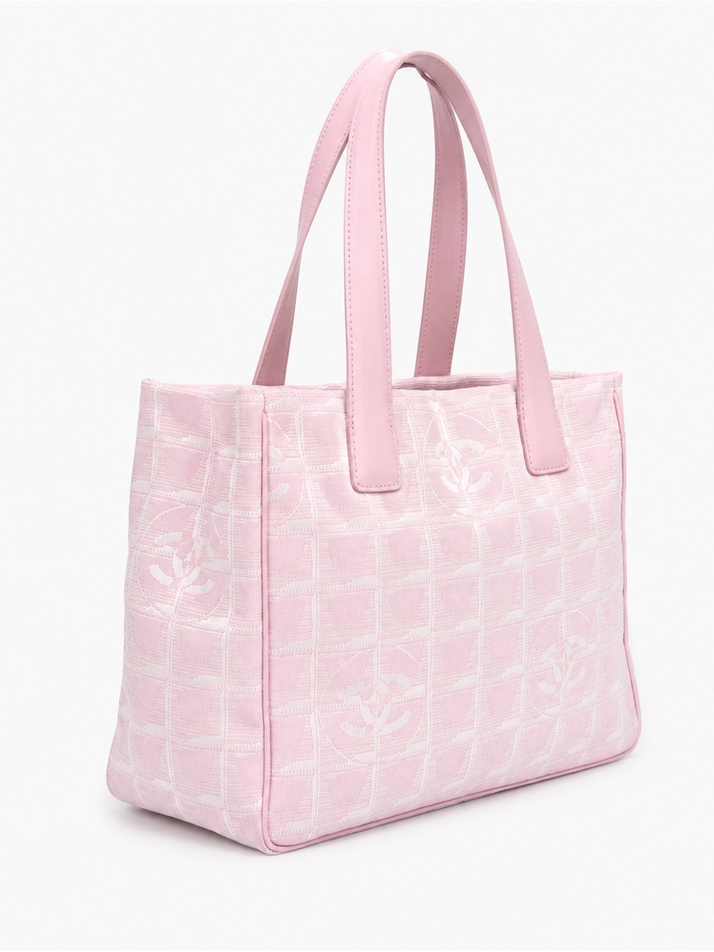 CHANEL pink CC logo Travel Tote - Picture 4 of 16